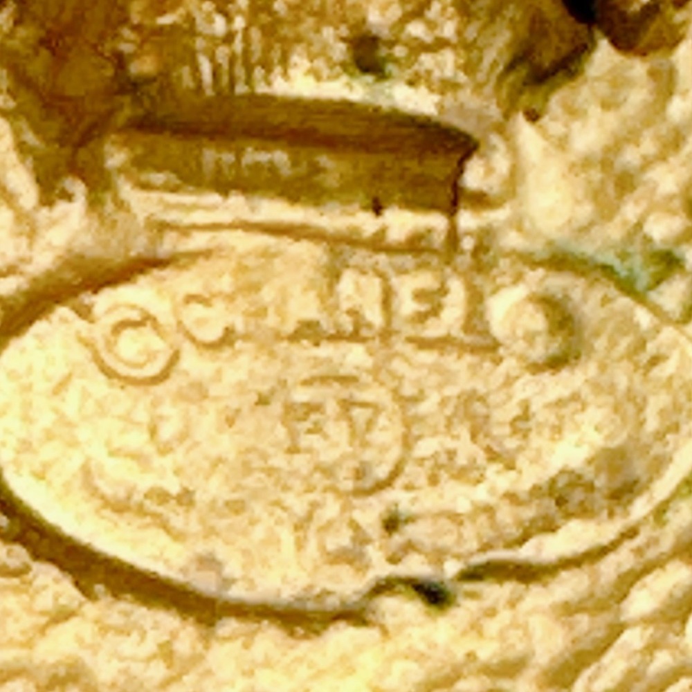 CHANEL Authentic Vintage Gold Earrings - Picture 11 of 11